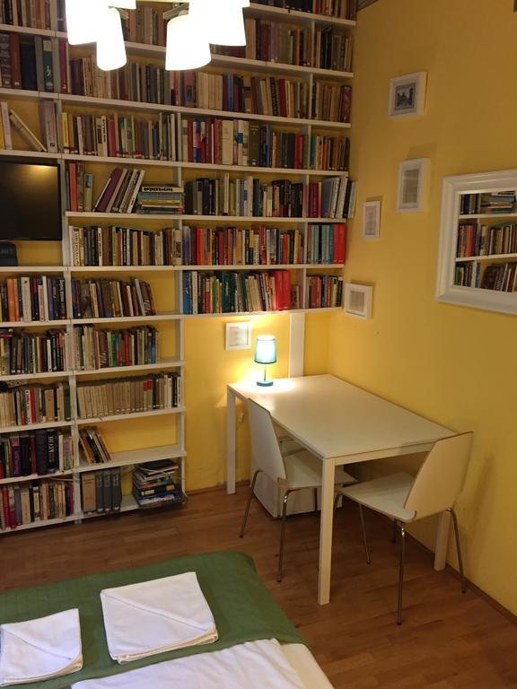 Club Apartments & Rooms Budapest Rum bild