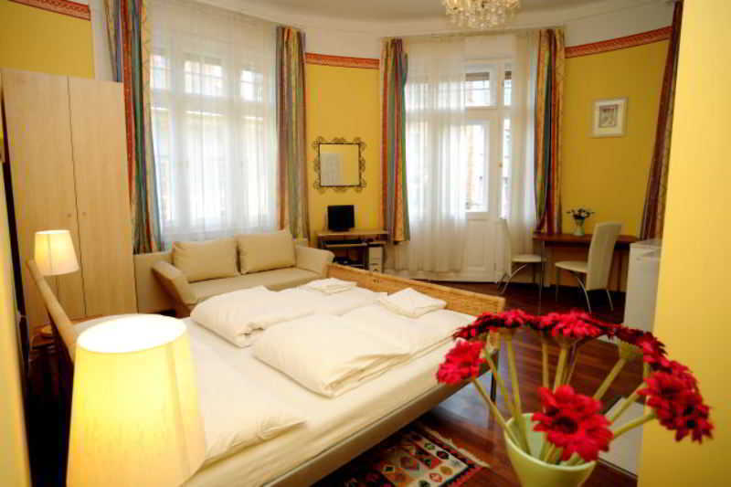 Club Apartments & Rooms Budapest Exteriör bild